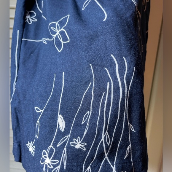 Vintage Navy Blue Skort (Vintage Size 10 *wears like size 6) - Picture 4 of 4